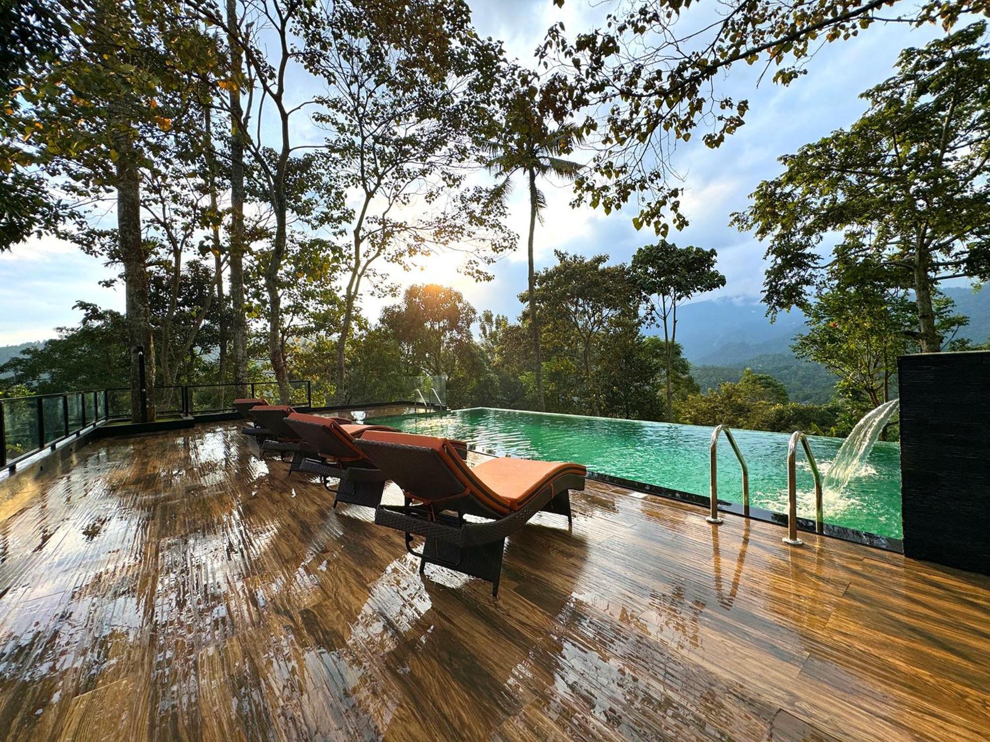 Viceroy Luxury Mountain Resort And Spa Муннар Екстер'єр фото
