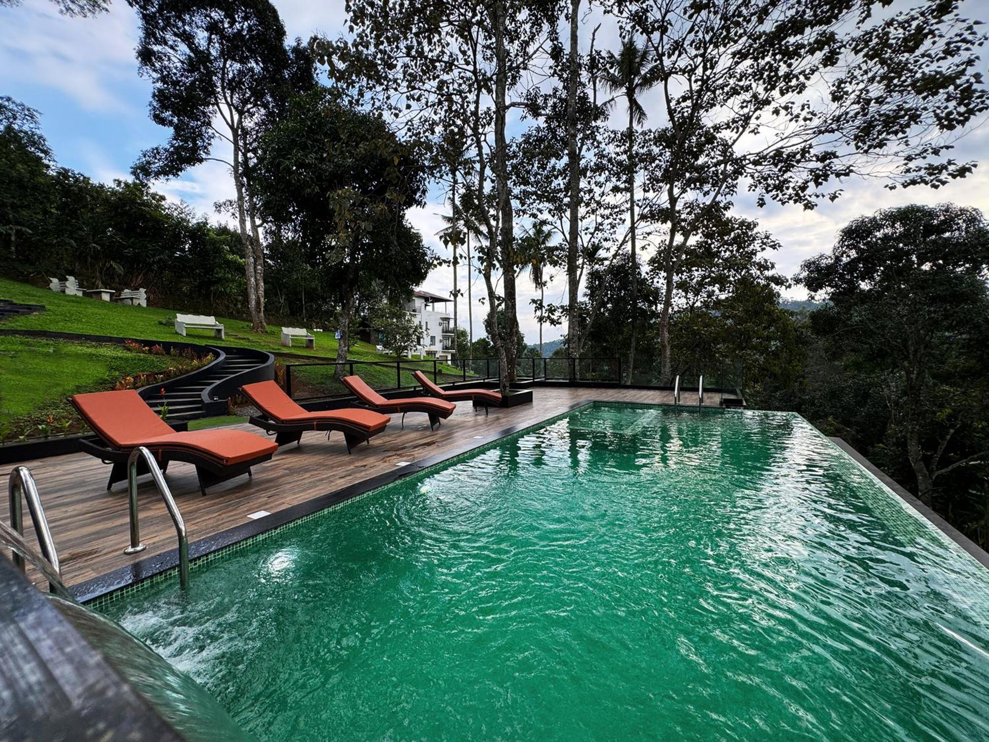 Viceroy Luxury Mountain Resort And Spa Муннар Екстер'єр фото